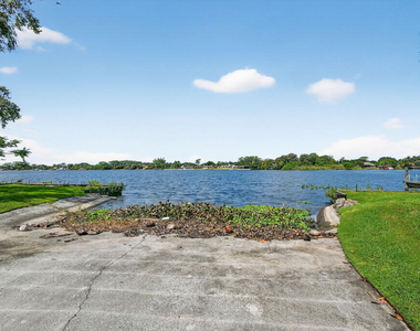 6225 Pine Drive - Photo Thumbnail 33