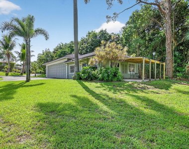 6225 Pine Drive - Photo Thumbnail 3