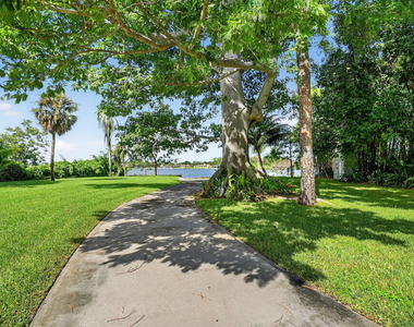 6225 Pine Drive - Photo Thumbnail 35