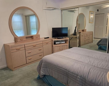 5150 Lakefront Boulevard - Photo Thumbnail 10