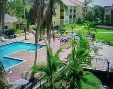 9266 W Atlantic Boulevard - Photo Thumbnail 4