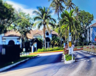 9266 W Atlantic Boulevard - Photo Thumbnail 2