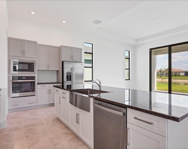 11297 Sw Pietra Way - Photo Thumbnail 1