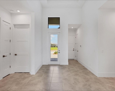 11297 Sw Pietra Way - Photo Thumbnail 15