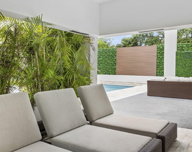 11700 Sw 22nd Court - Photo Thumbnail 13