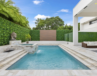 11700 Sw 22nd Court - Photo Thumbnail 3