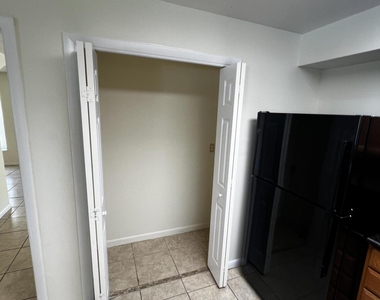 1024 Jamaica Avenue - Photo Thumbnail 12