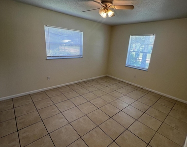 1024 Jamaica Avenue - Photo Thumbnail 27
