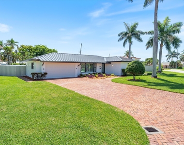 4410 Ne 24th Avenue - Photo Thumbnail 2