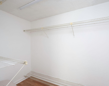2825 Sw 22nd Avenue - Photo Thumbnail 11