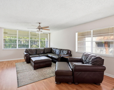 2825 Sw 22nd Avenue - Photo Thumbnail 6
