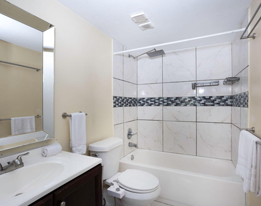 2825 Sw 22nd Avenue - Photo Thumbnail 12