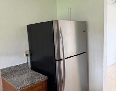 15721 Nw 39th Place - Photo Thumbnail 10