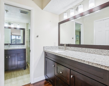 7153 Promenade Drive - Photo Thumbnail 17