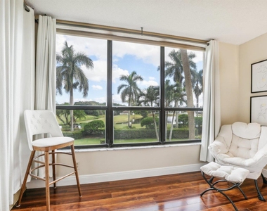 7153 Promenade Drive - Photo Thumbnail 14