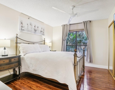 7153 Promenade Drive - Photo Thumbnail 20