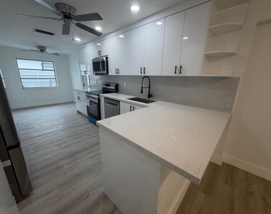 8630 Nw 24th Court - Photo Thumbnail 15