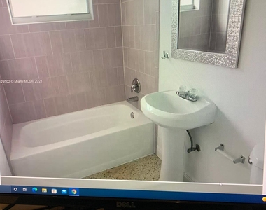 1414 N J Street - Photo Thumbnail 2