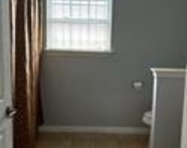 1730 Nomas Street - Photo Thumbnail 7