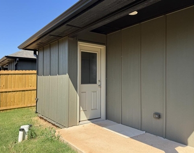 10620 Sw 16th Terrace - Photo Thumbnail 15