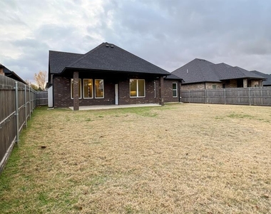 621 E Barajas Terrace - Photo Thumbnail 48