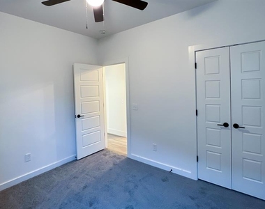 621 E Barajas Terrace - Photo Thumbnail 44