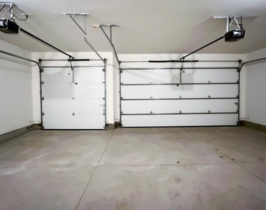 621 E Barajas Terrace - Photo Thumbnail 21