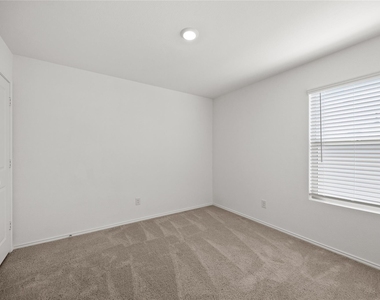 8324 Hollow Bend Street - Photo Thumbnail 16