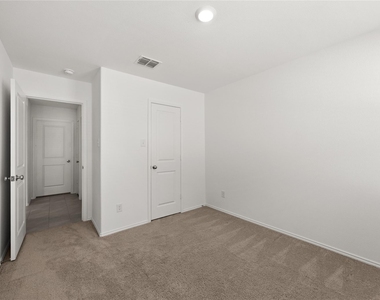 8324 Hollow Bend Street - Photo Thumbnail 14