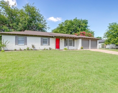 128 Se Robert Street - Photo Thumbnail 21