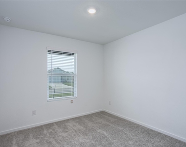 727 Ginkgo Way - Photo Thumbnail 8
