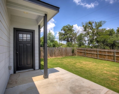 5116 Bonnell Avenue - Photo Thumbnail 31