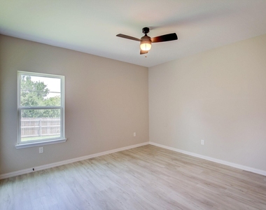 5116 Bonnell Avenue - Photo Thumbnail 24