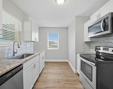 1166 N Business 78 Highway - Photo Thumbnail 1