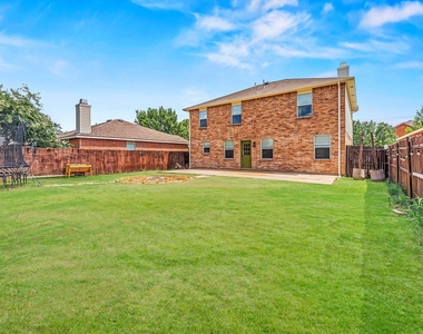 1725 Trego Drive - Photo Thumbnail 25