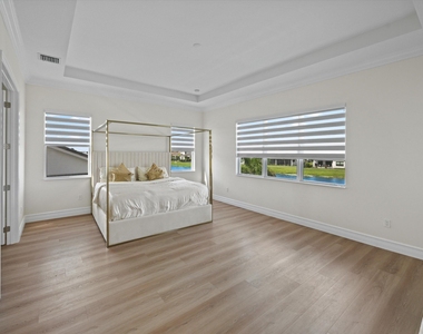 5597 Liberty Lane - Photo Thumbnail 29