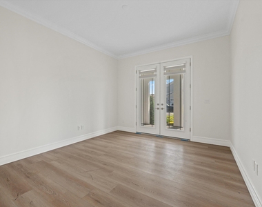 5597 Liberty Lane - Photo Thumbnail 37