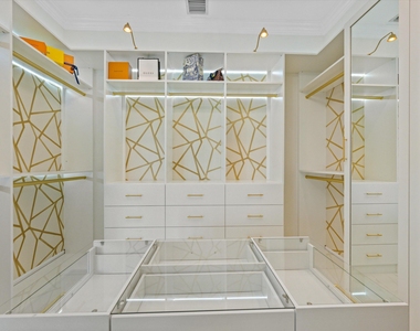 5597 Liberty Lane - Photo Thumbnail 36