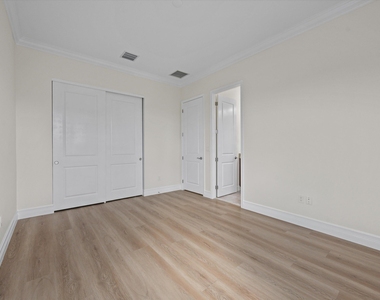 5597 Liberty Lane - Photo Thumbnail 51