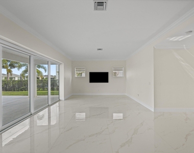 5597 Liberty Lane - Photo Thumbnail 22