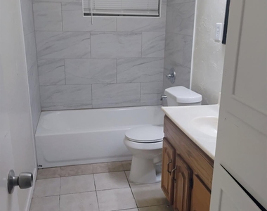 616 W Grubb Drive - Photo Thumbnail 9