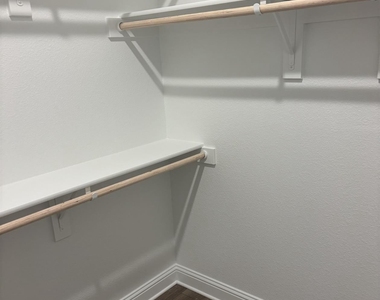 2417 Blackwell Street - Photo Thumbnail 14