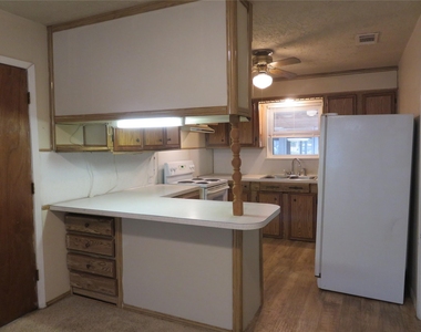 725 W Bullock Street - Photo Thumbnail 17
