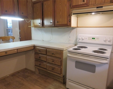 725 W Bullock Street - Photo Thumbnail 14