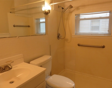 725 W Bullock Street - Photo Thumbnail 25
