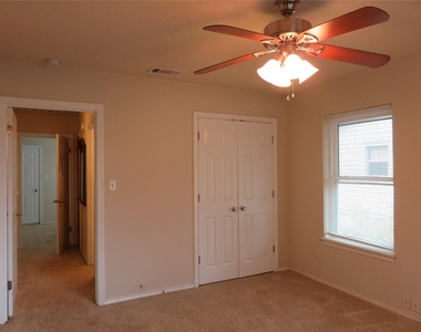 725 W Bullock Street - Photo Thumbnail 30