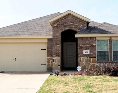 401 Wilson Way - Photo Thumbnail 2