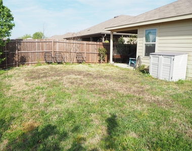 401 Wilson Way - Photo Thumbnail 32