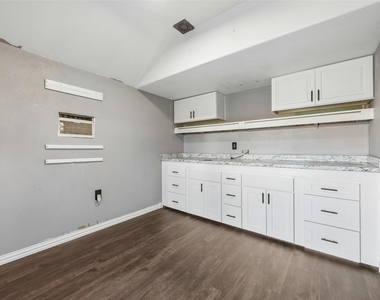 753 Summerfield Drive - Photo Thumbnail 35