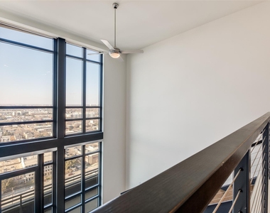 3611 Congress Avenue - Photo Thumbnail 13